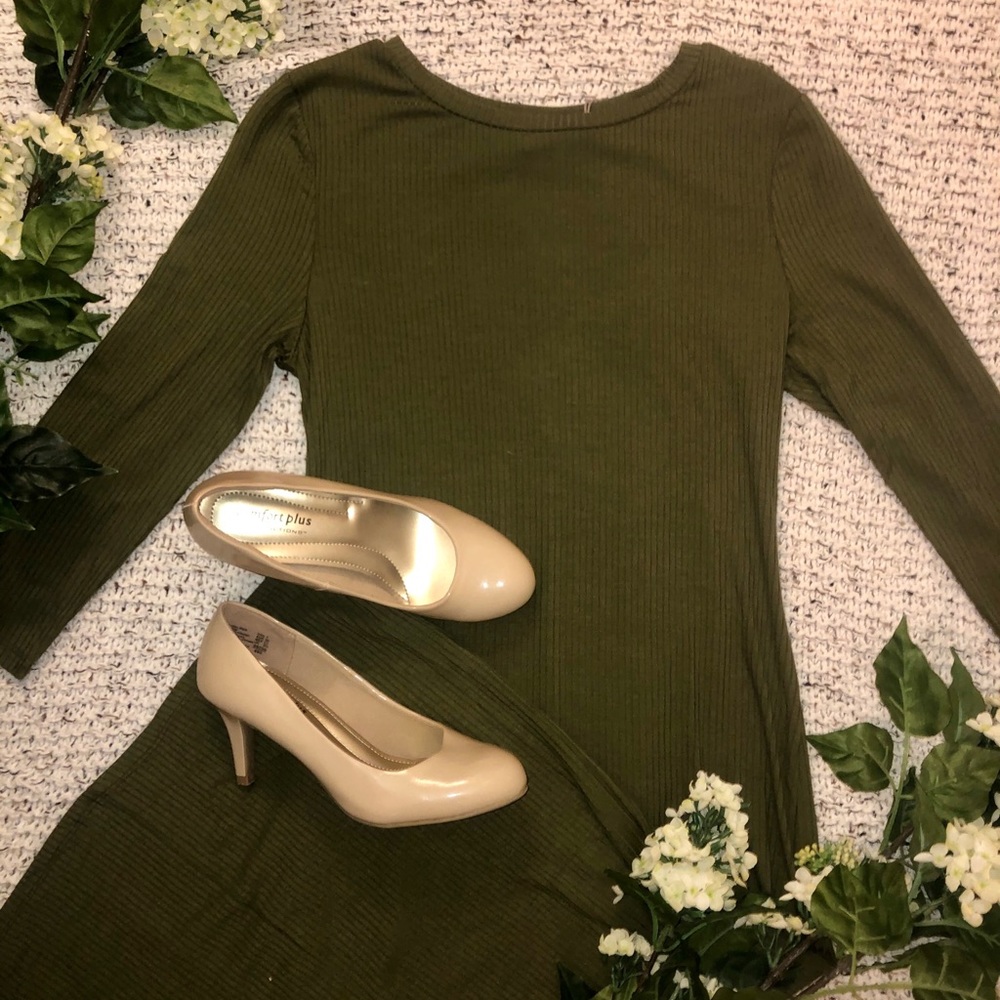 Size 5 2in Nude Heels